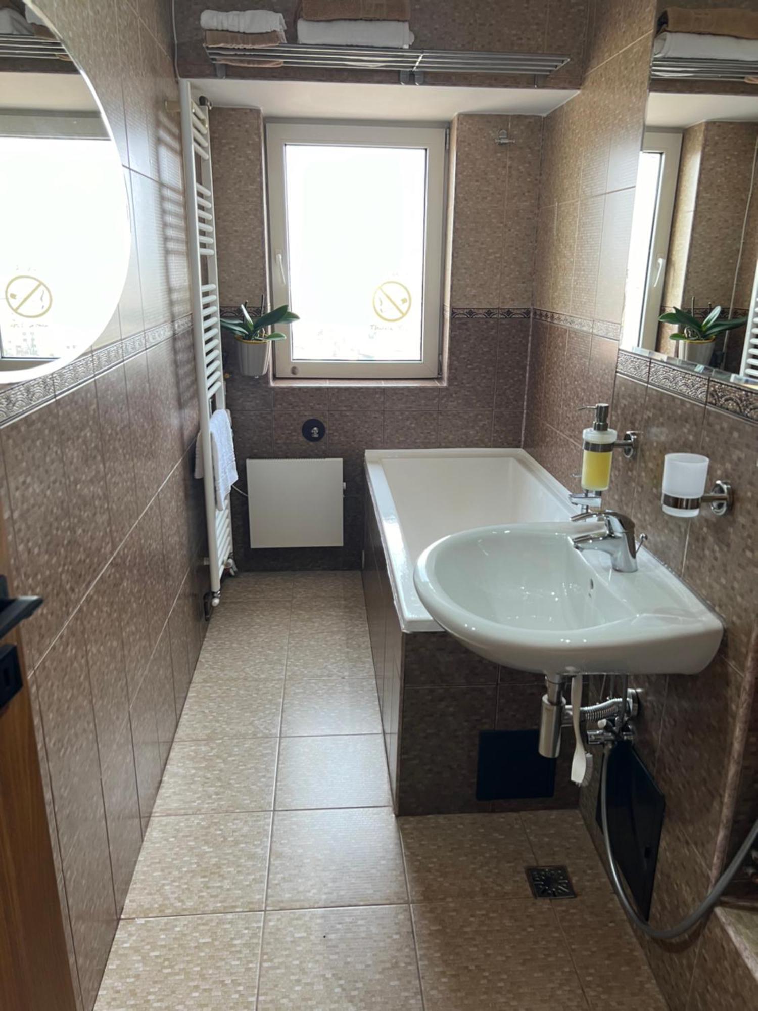 Casa S Piata Alba Iulia Lägenhet Bukarest Exteriör bild